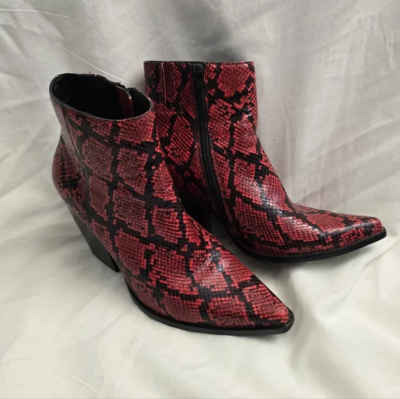 Jeffrey Campbell Red Snakeskin Print Boots/Booties - Picture 2 of 10